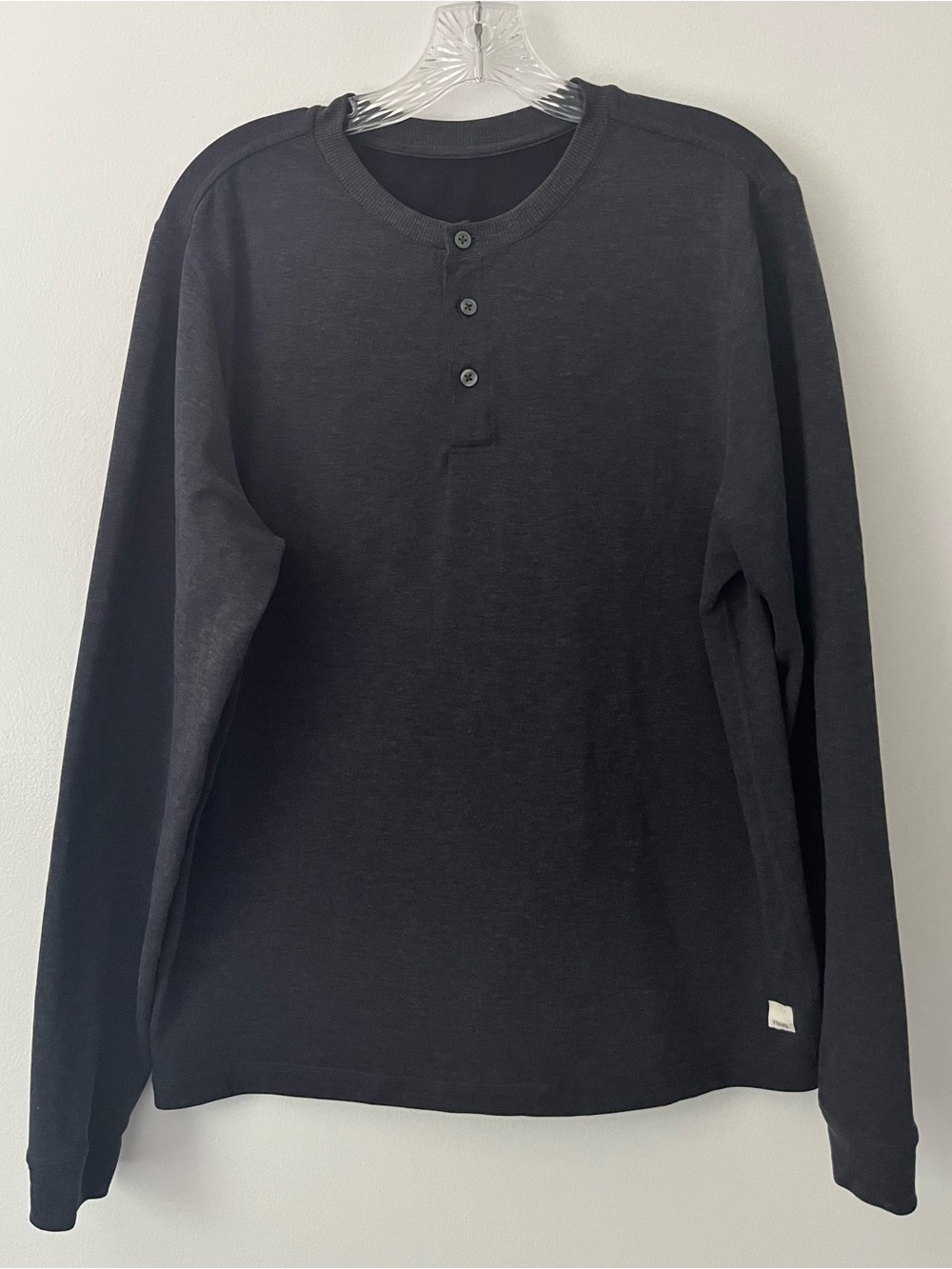 Vuori Coronado Dark Gray Henley Long Sleeve Top Fits Like Large